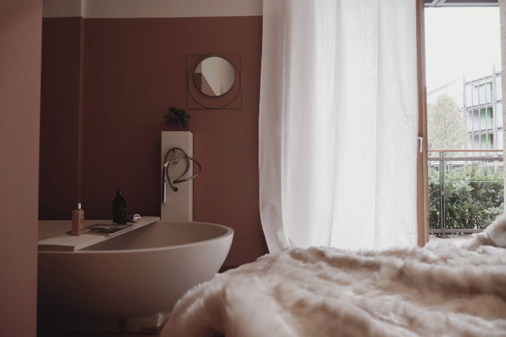 Monica Mariz le albere buxter camera da letto con vasca da bagno