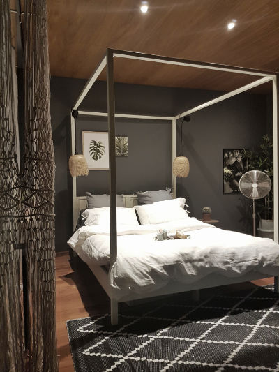 Monica Mariz numero 28 luxury camera da letto